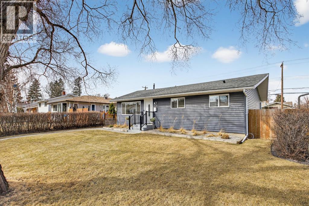 208 78 Avenue Se, Calgary, Alberta  T2H 1C4 - Photo 2 - A2296126