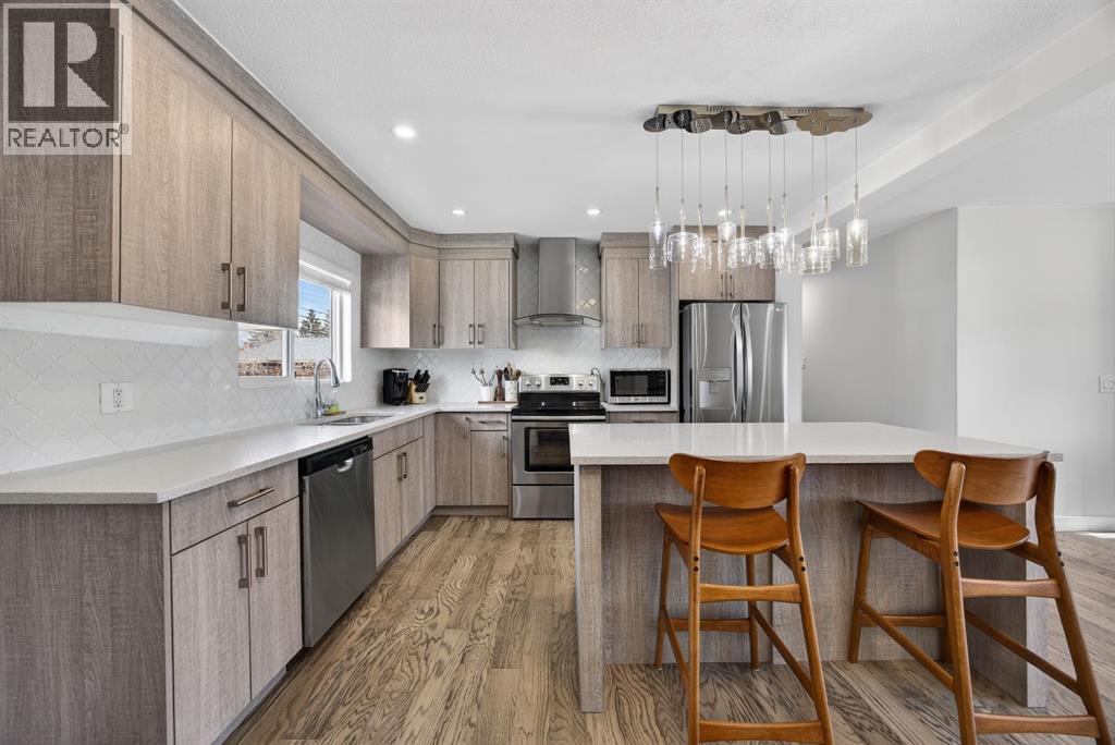 208 78 Avenue Se, Calgary, Alberta  T2H 1C4 - Photo 11 - A2296126