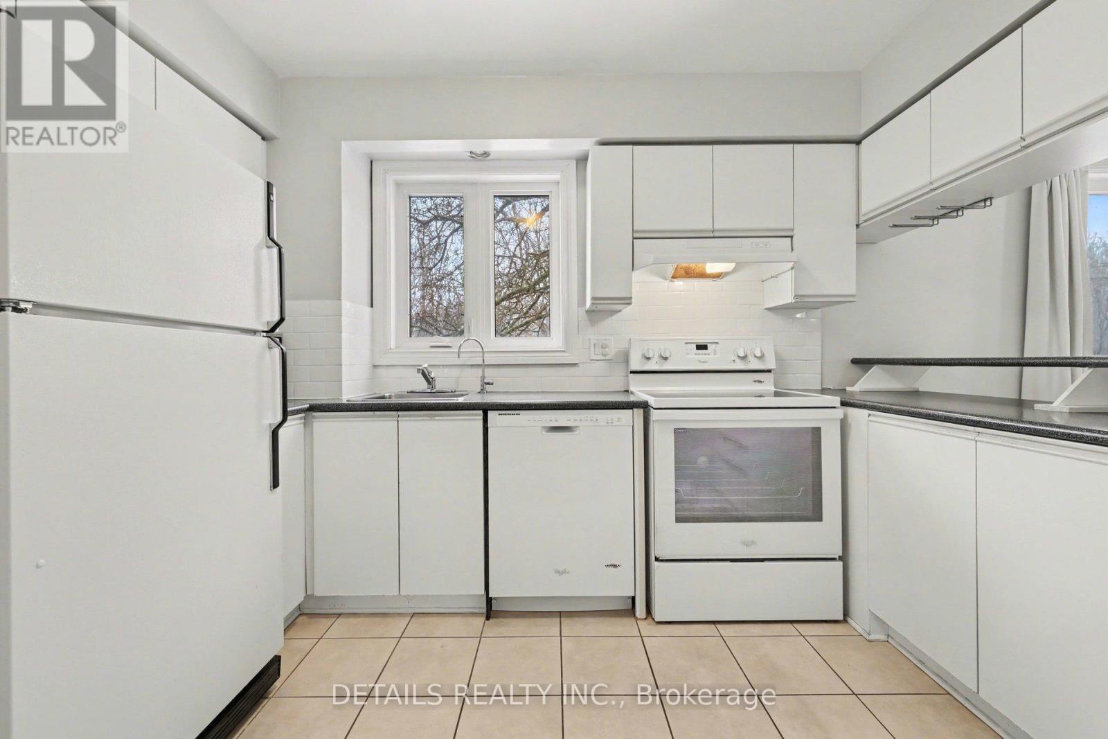 306 Briston Private, Ottawa, Ontario  K1G 5R1 - Photo 14 - X12931034