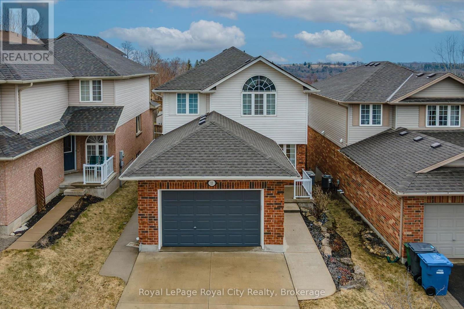 11 Valleyhaven Lane, Guelph, Ontario  N1E 0A3 - Photo 45 - X12929824