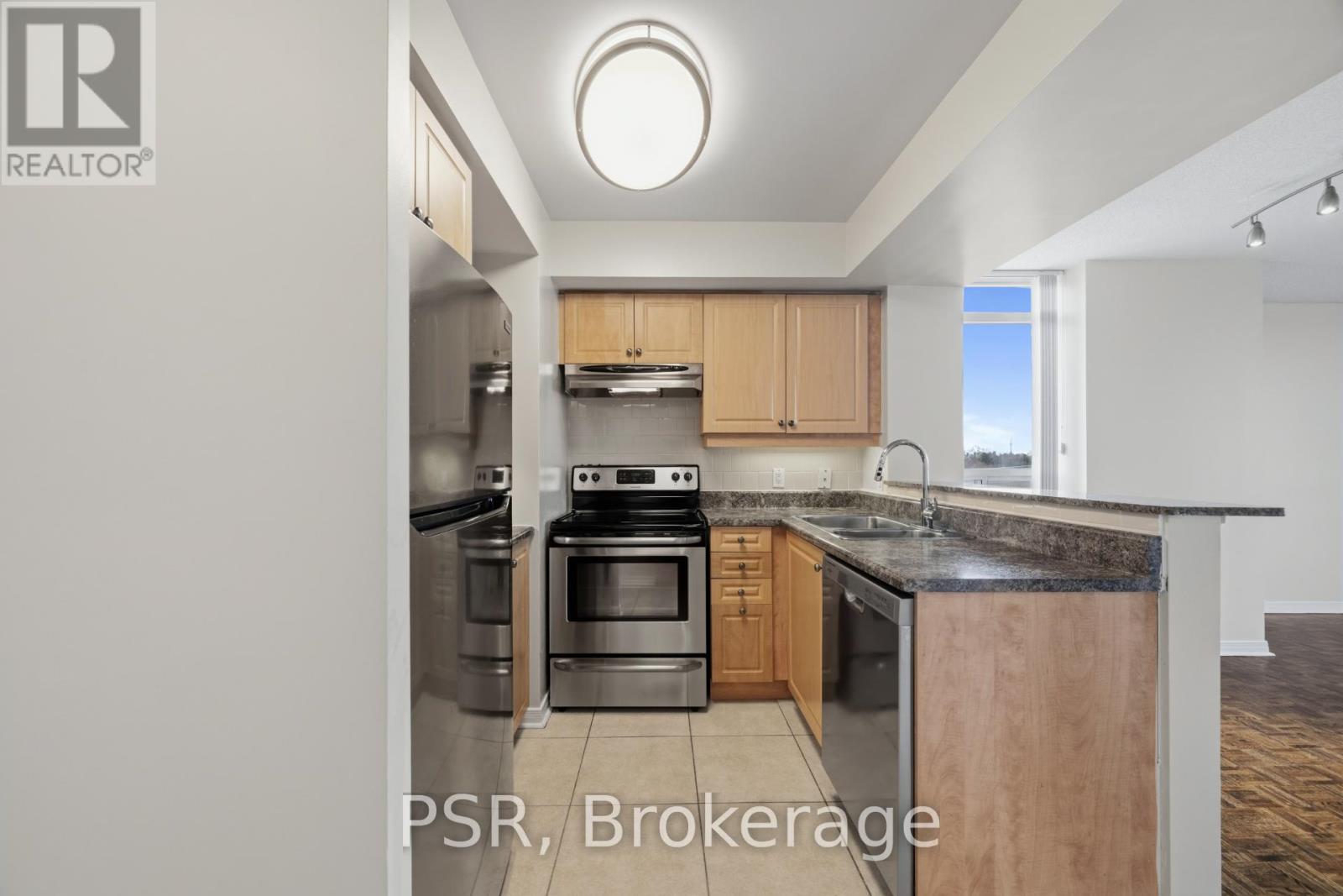 602 - 515 Rosewell Avenue, Toronto, Ontario  M4R 2J3 - Photo 7 - C12931000