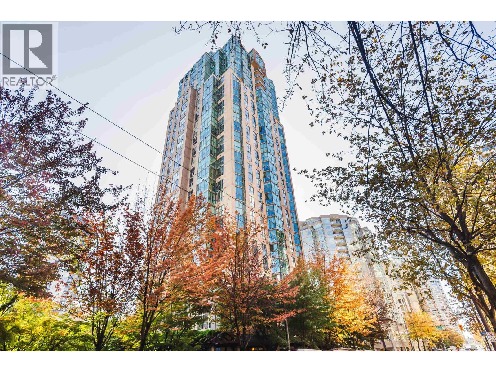 2404 1188 HOWE STREET, Vancouver, British Columbia