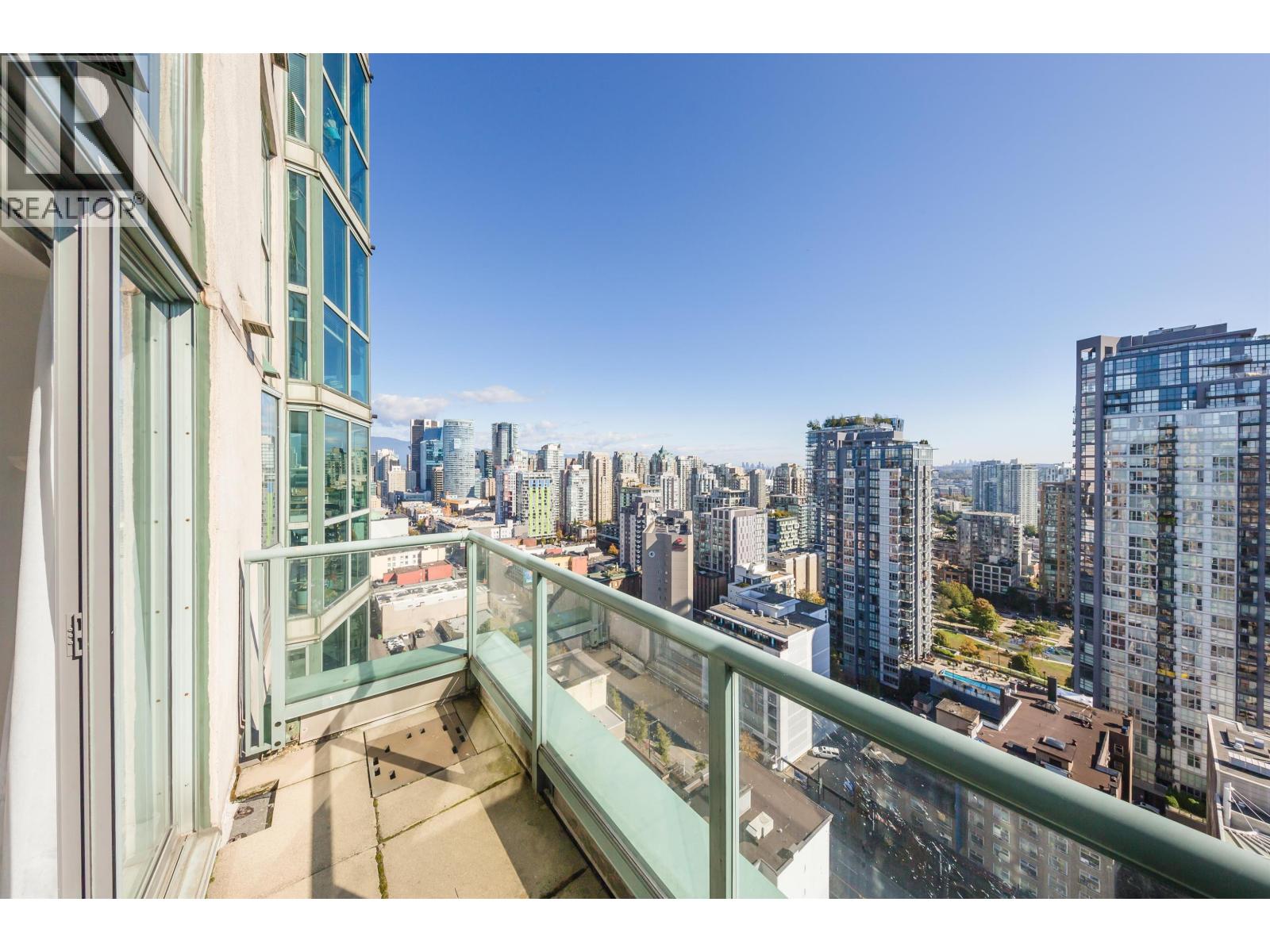 2404 1188 Howe Street, Vancouver, British Columbia  V6Z 2S8 - Photo 13 - R3104430