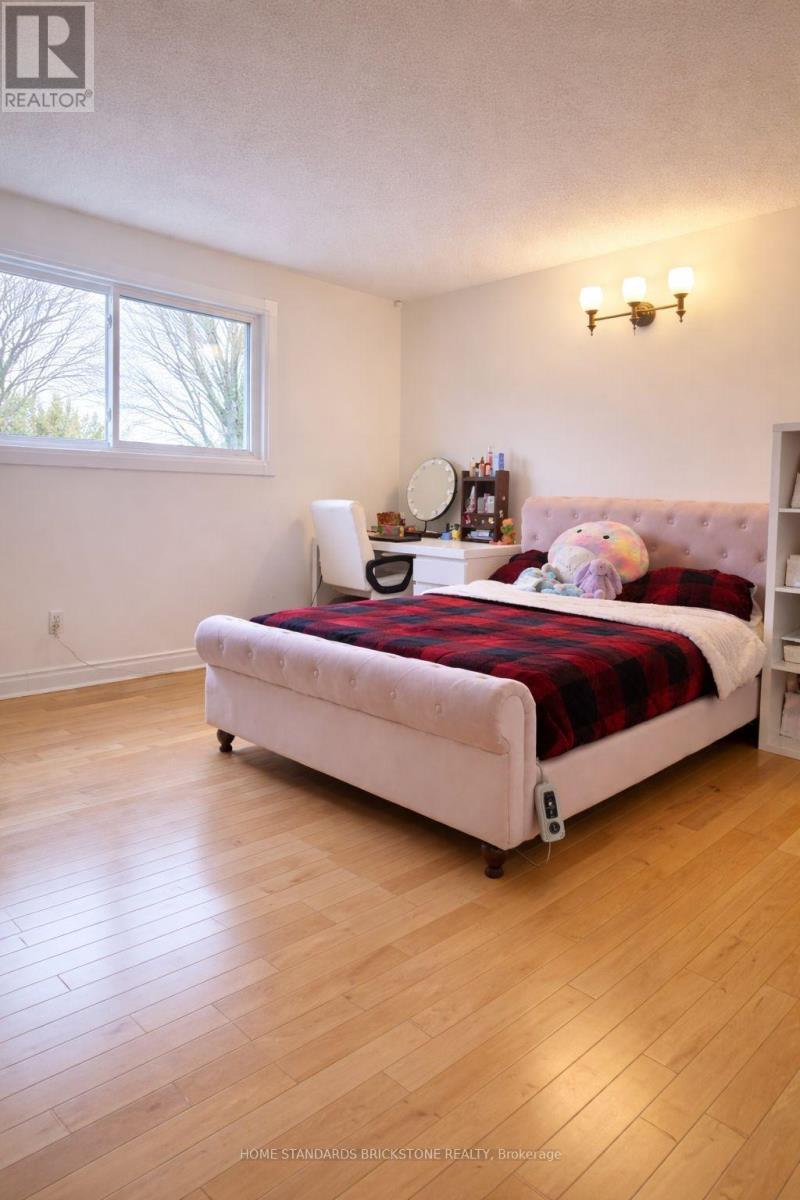 122 Lowe Boulevard, Newmarket, Ontario  L3Y 5T2 - Photo 13 - N12906510