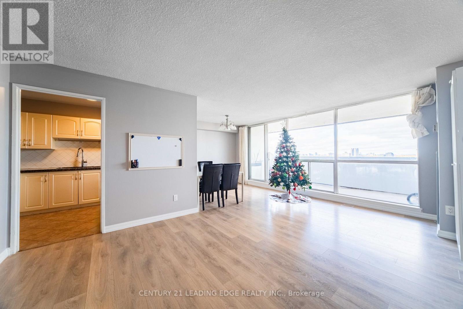 1510 - 120 Dundalk Drive, Toronto, Ontario  M1P 4V9 - Photo 13 - E12931004