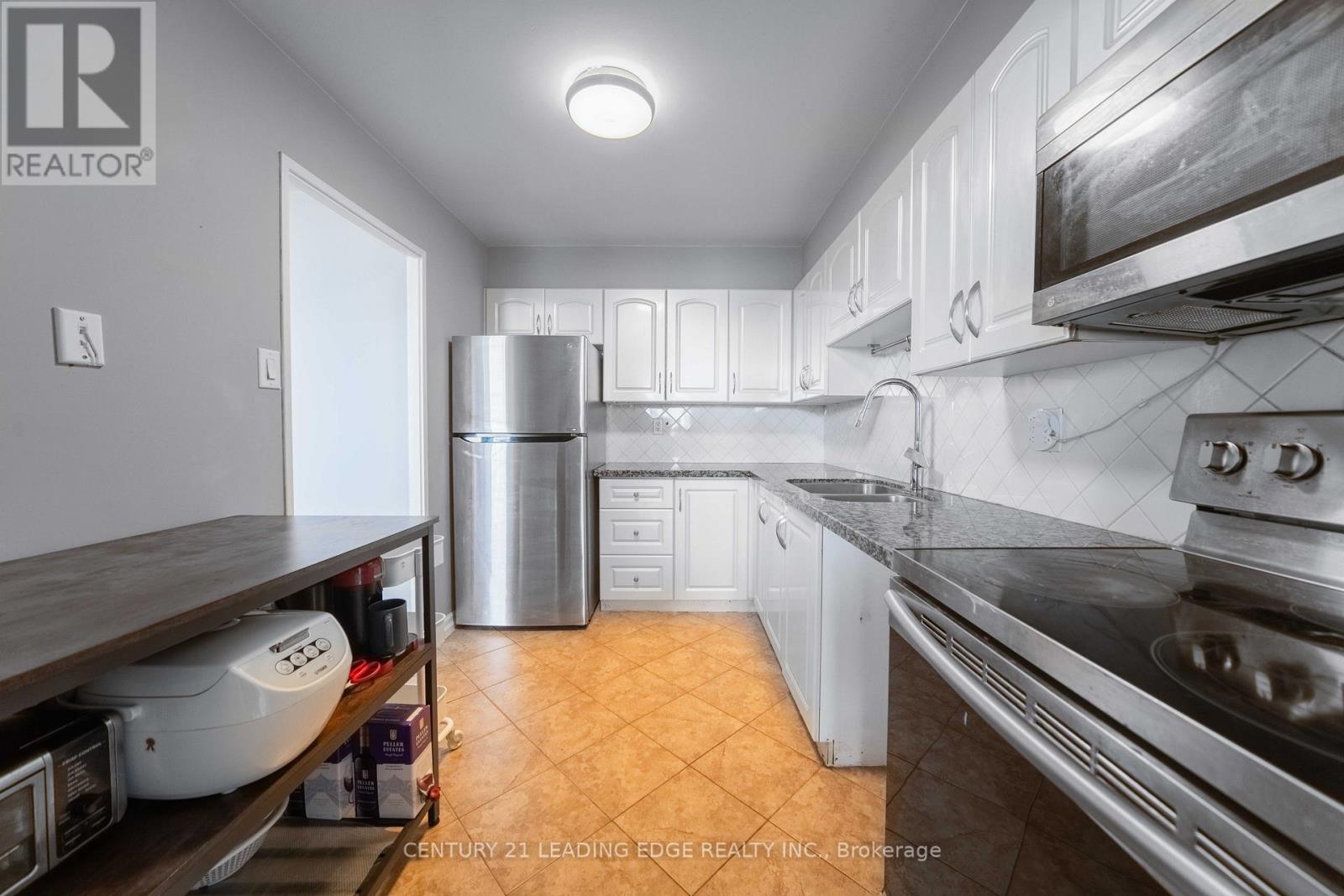 1510 - 120 Dundalk Drive, Toronto, Ontario  M1P 4V9 - Photo 17 - E12931004