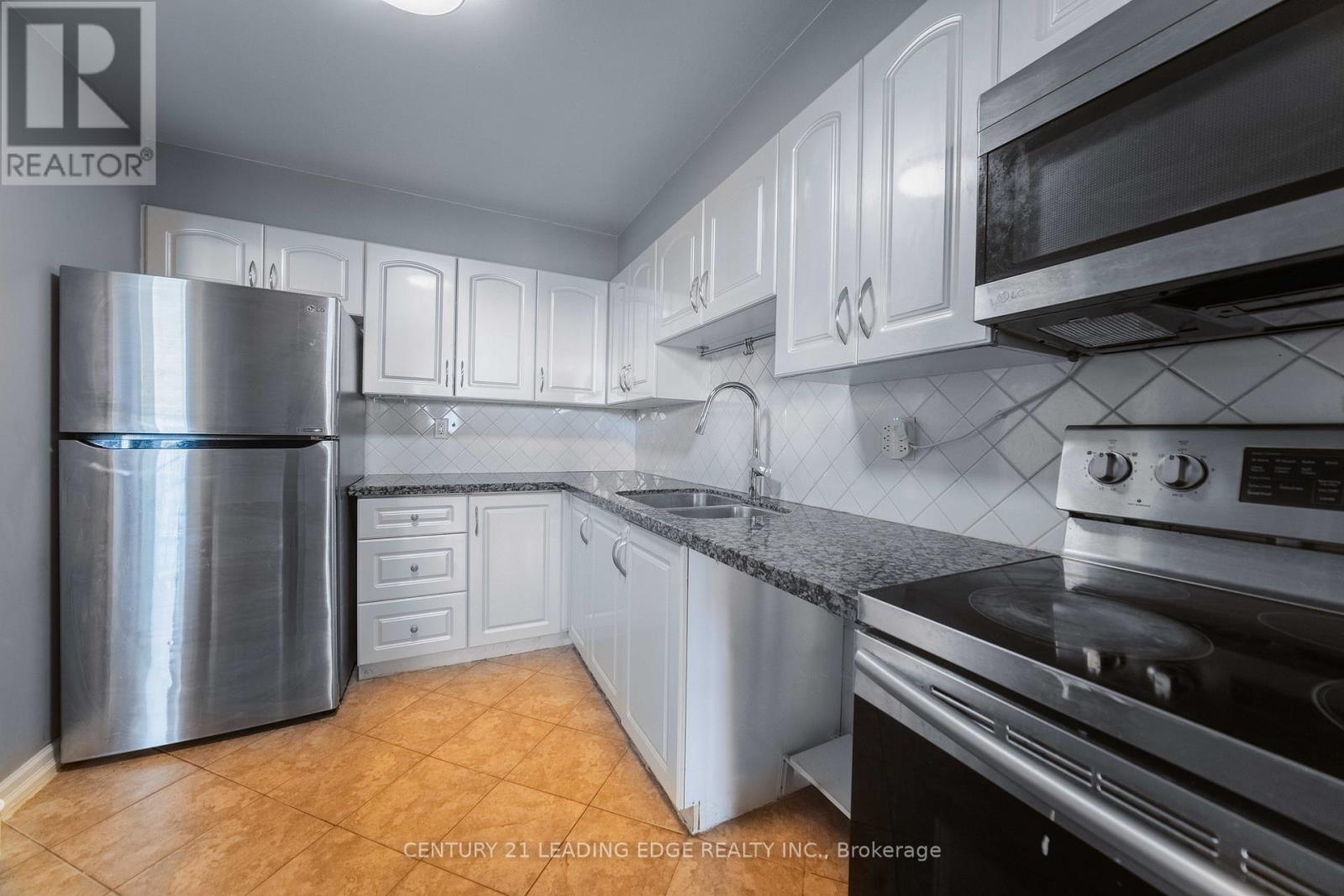 1510 - 120 Dundalk Drive, Toronto, Ontario  M1P 4V9 - Photo 18 - E12931004