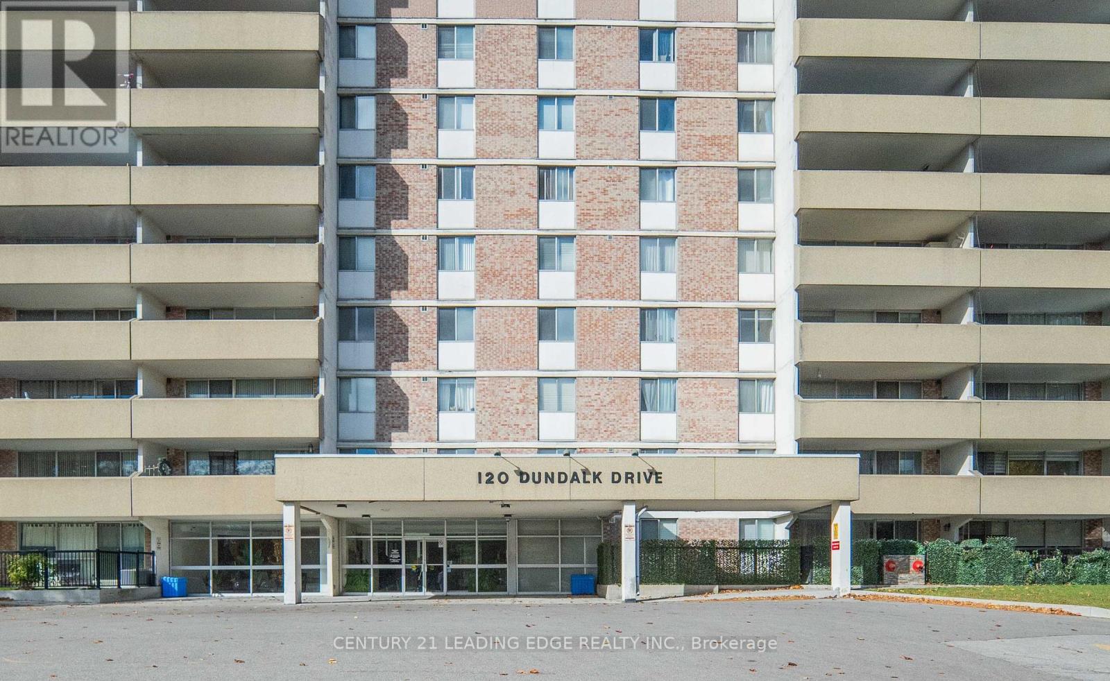 1510 - 120 Dundalk Drive, Toronto, Ontario  M1P 4V9 - Photo 2 - E12931004