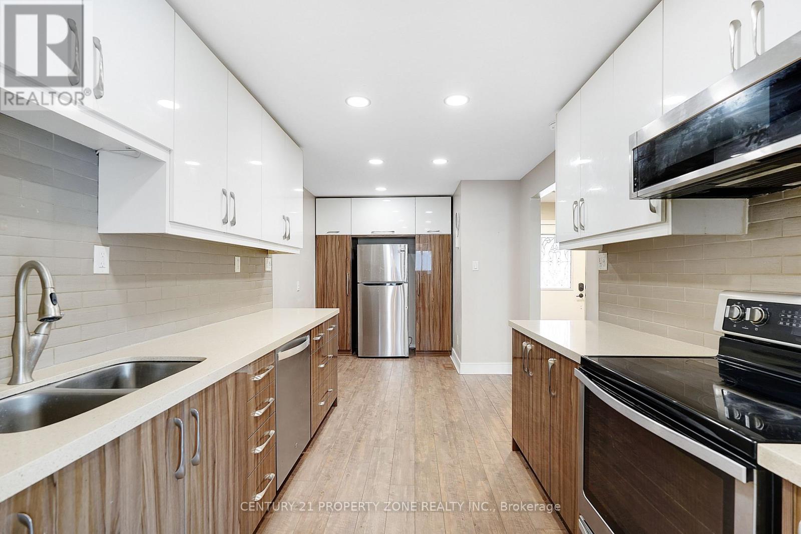 1669 Alwin Circle, Pickering, Ontario  L1V 2W1 - Photo 10 - E12931020