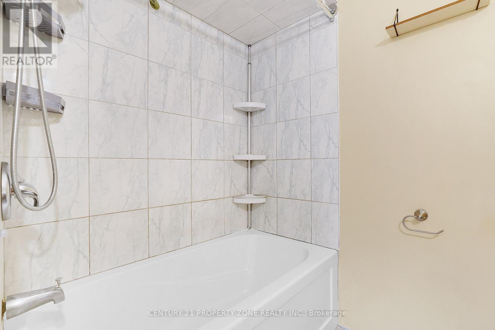 1669 Alwin Circle, Pickering, Ontario  L1V 2W1 - Photo 26 - E12931020