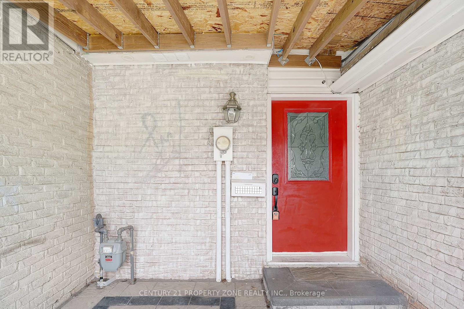 1669 Alwin Circle, Pickering, Ontario  L1V 2W1 - Photo 5 - E12931020