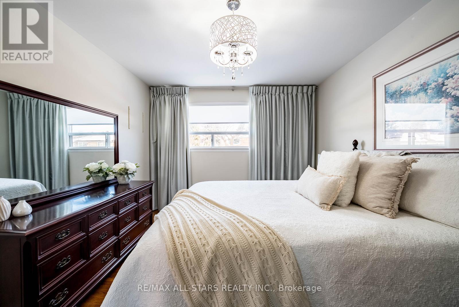 36 Midcroft Drive, Toronto, Ontario  M1S 1X2 - Photo 20 - E12931040