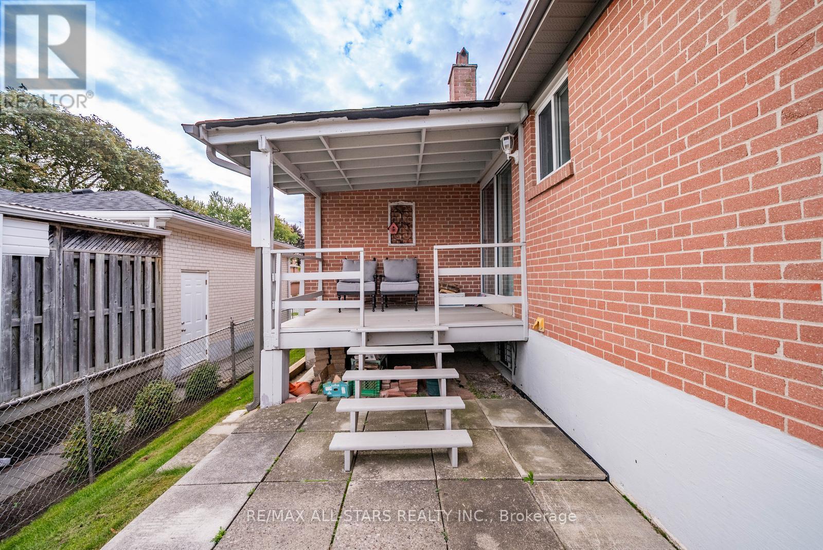 36 Midcroft Drive, Toronto, Ontario  M1S 1X2 - Photo 41 - E12931040