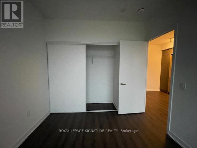 518 - 448 Burnhamthorpe Road W, Mississauga, Ontario  L5B 2C4 - Photo 11 - W12929408