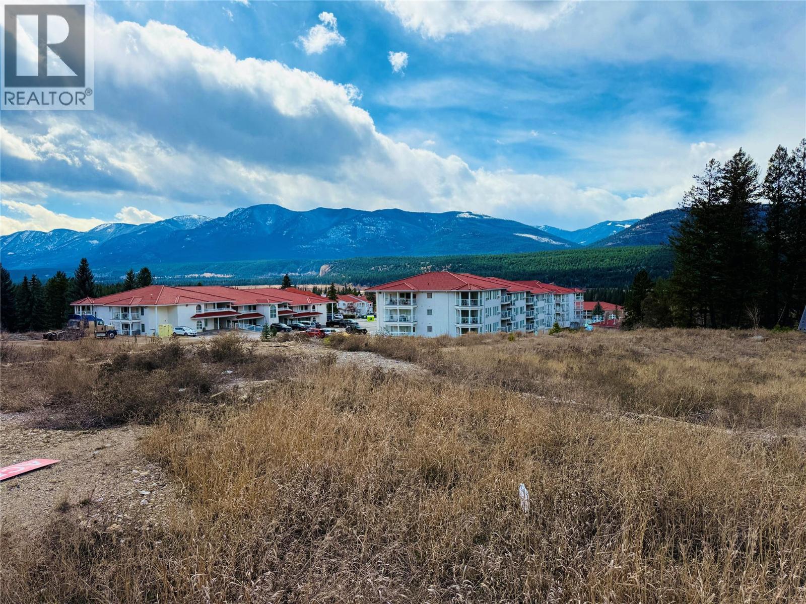 5056 & 5075 93/95 Highway, Fairmont Hot Springs, British Columbia  V0B 1L1 - Photo 9 - 10380951