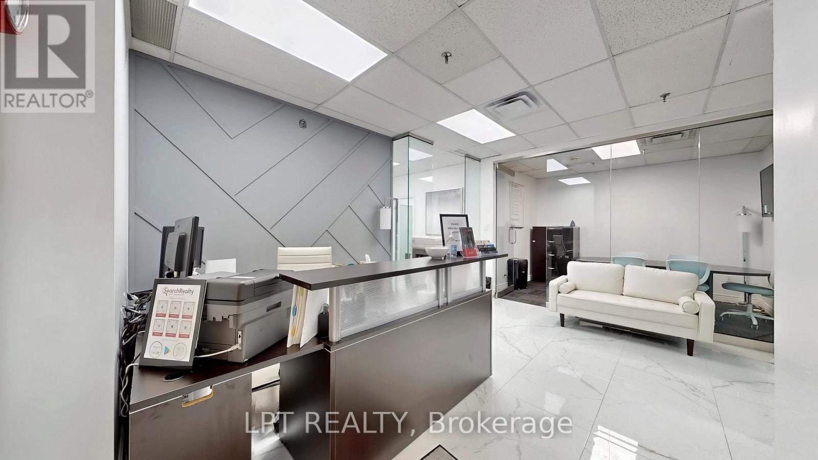 Unknown Address, , - Photo 3 - W12930700