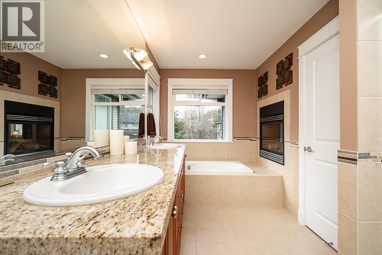 23835 132nd Avenue, Maple Ridge, British Columbia  V4R 2S5 - Photo 23 - R3102246