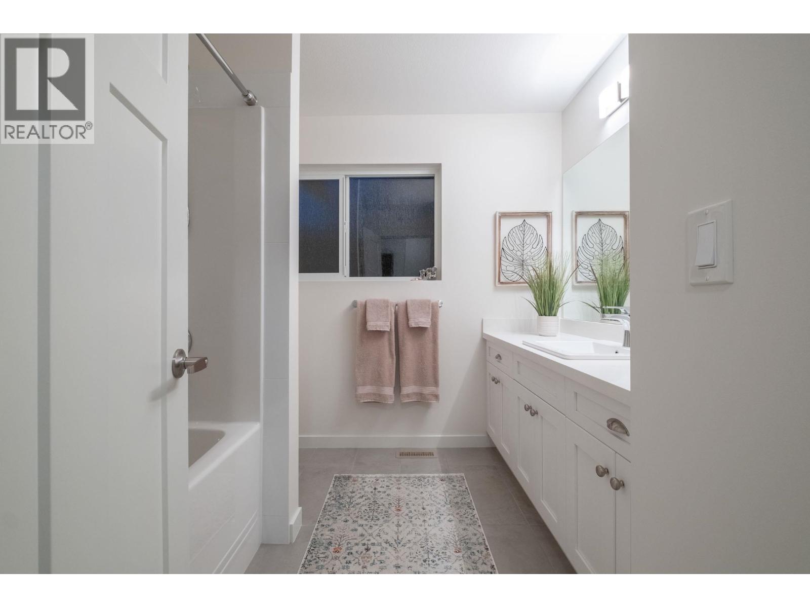 24095 Fern Crescent, Maple Ridge, British Columbia  V4R 2S1 - Photo 21 - R3104421