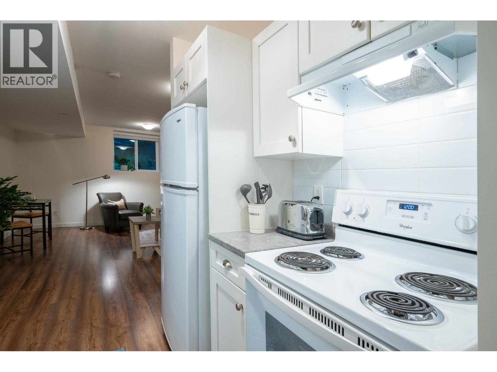 24095 Fern Crescent, Maple Ridge, British Columbia  V4R 2S1 - Photo 31 - R3104421