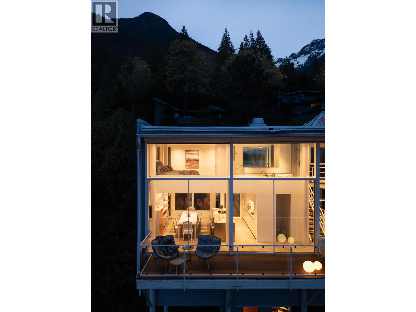 90 Isleview Place, West Vancouver, British Columbia V0N 2E0 - Photo 39 - R3104423