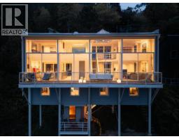 <div class="price">$3,380,000</div> 90 Isleview Place, West Vancouver<br><div style="margin-bottom:8px;"><small>Royal LePage Sussex</small></div><div class='bed_bath'>3 Bed | 3 Bath</div>