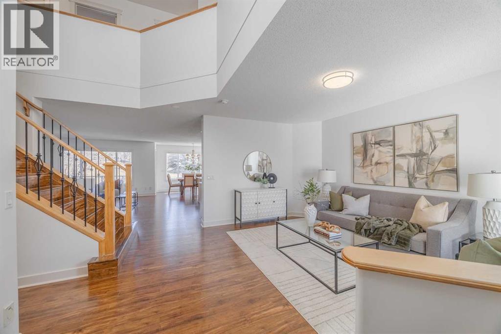 7936 Springbank Boulevard SW, Calgary, Alberta  T3H 4L9 - Photo 3 - A2296868