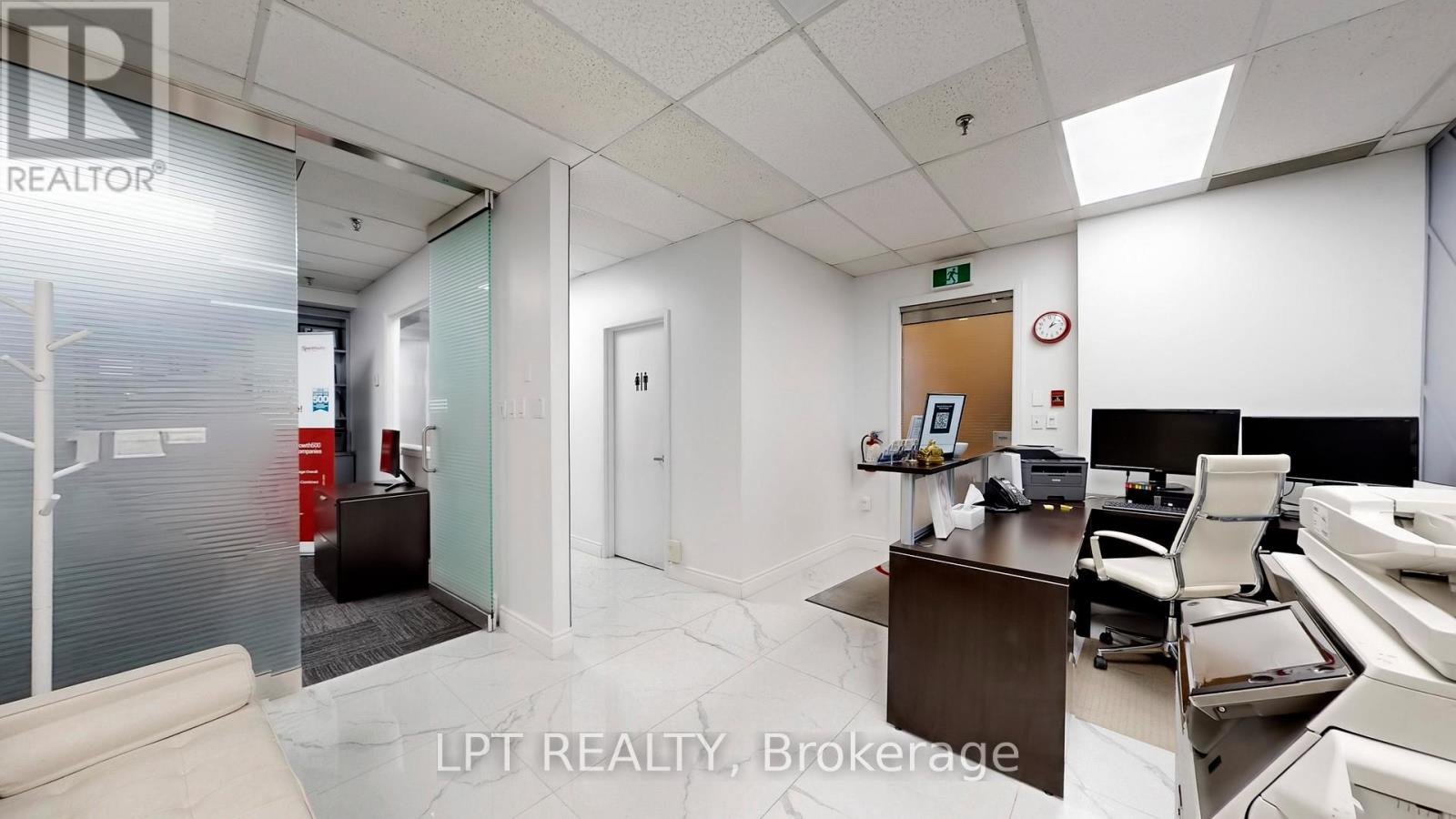 Unknown Address, , - Photo 7 - W12930700