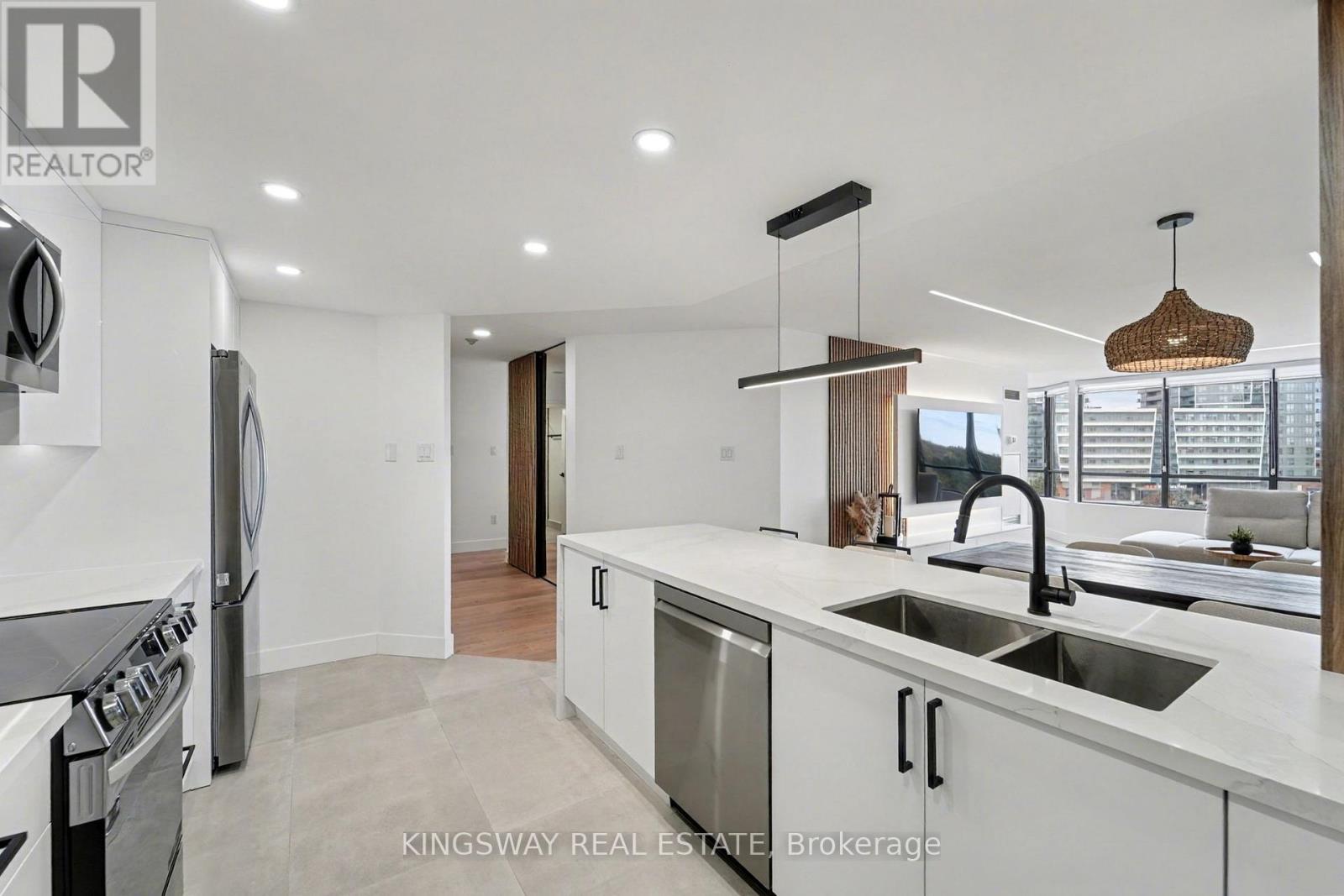 712 - 7420 Bathurst Street, Vaughan, Ontario  L4J 6X4 - Photo 14 - N12931022