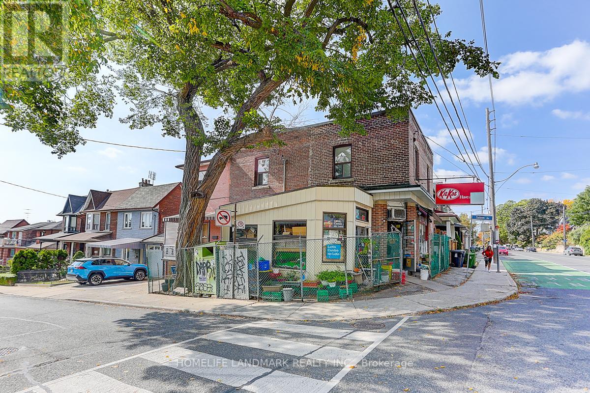 1281 Davenport Road, Toronto, Ontario  M6H 2H3 - Photo 2 - W12931006