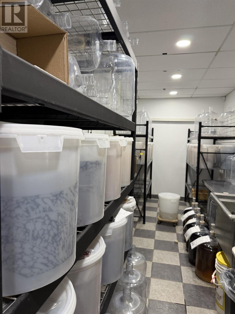 238 University Ave, Charlottetown, Prince Edward Island  C1A 4L9 - Photo 2 - 202605713