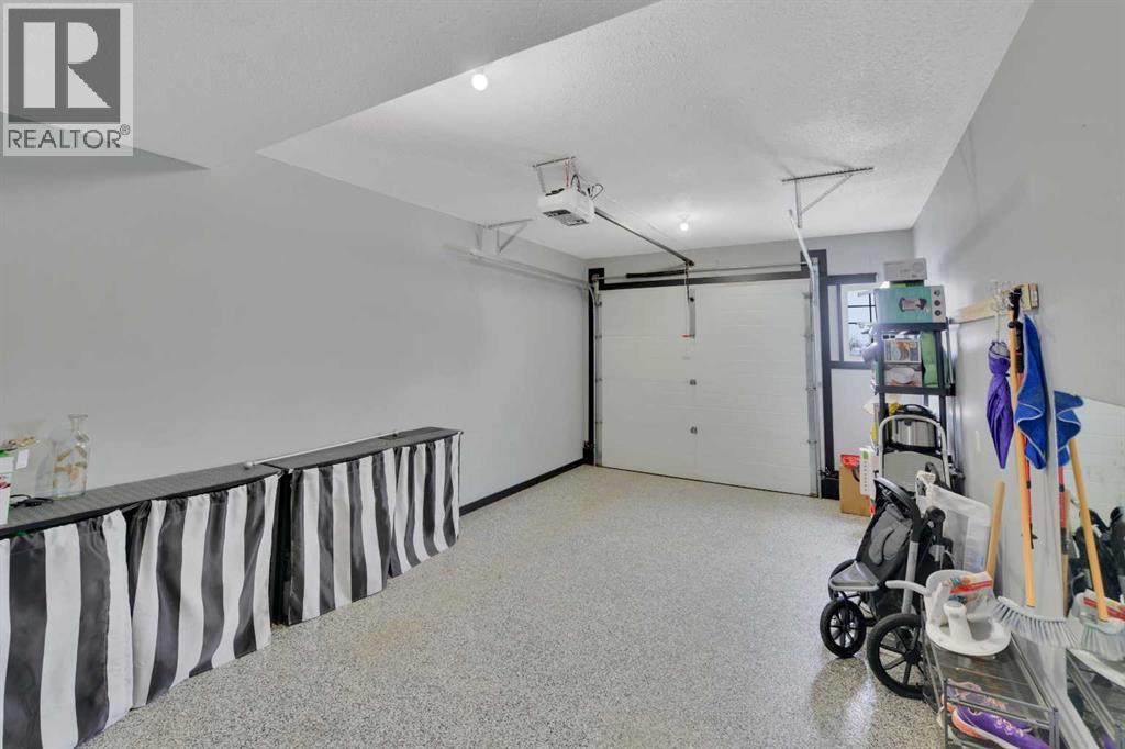 74 Van Slyke Way, Red Deer, Alberta T4R 0G6 - Photo 29 - A2292274