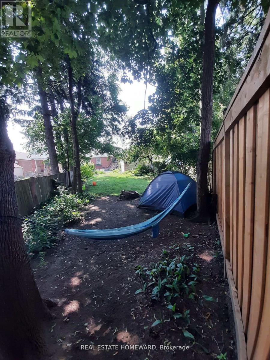 408 O'connor Drive, Toronto, Ontario  M4J 2W3 - Photo 16 - E12928498