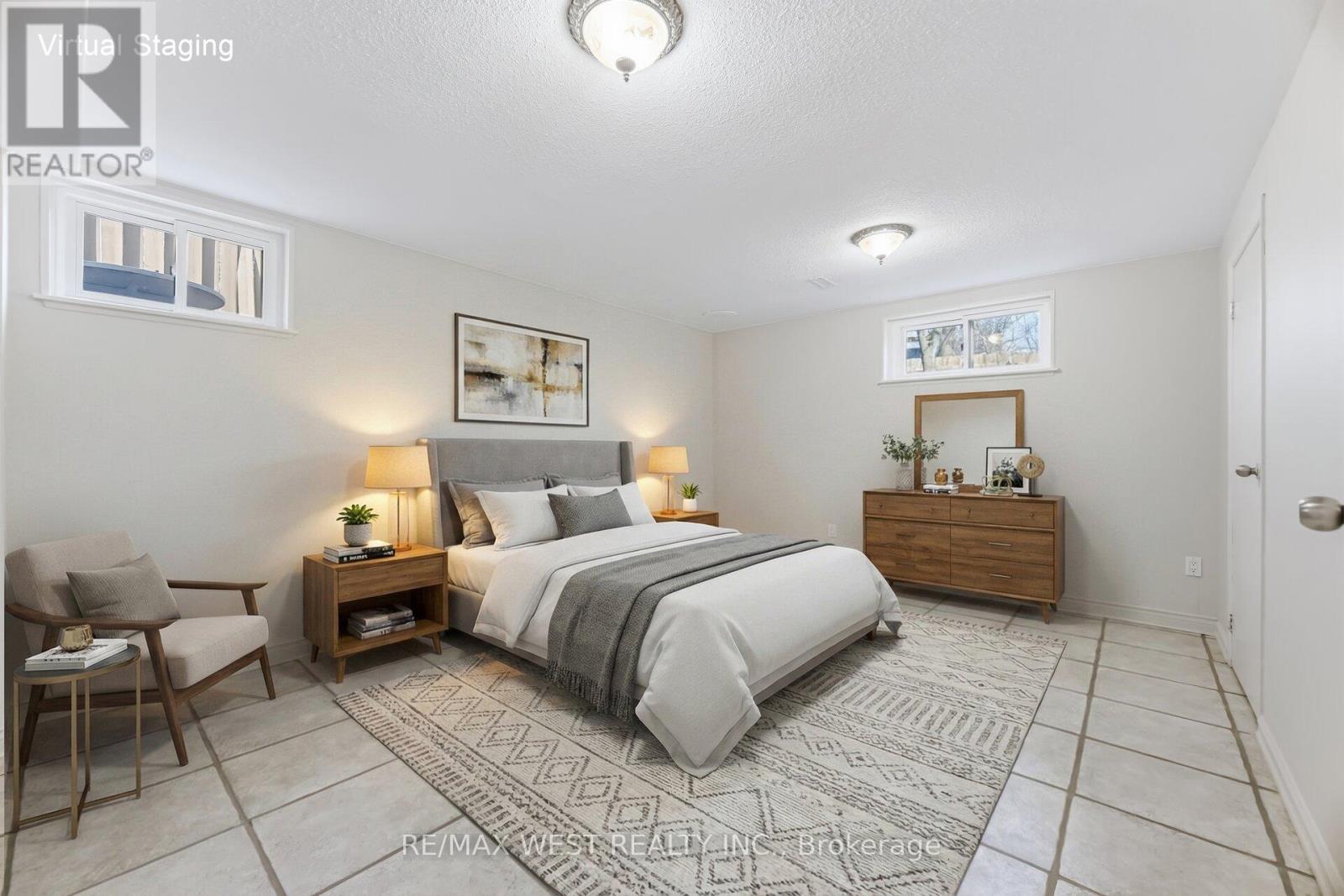 6 Disan Court, Toronto, Ontario  M9V 4A7 - Photo 27 - W12930106