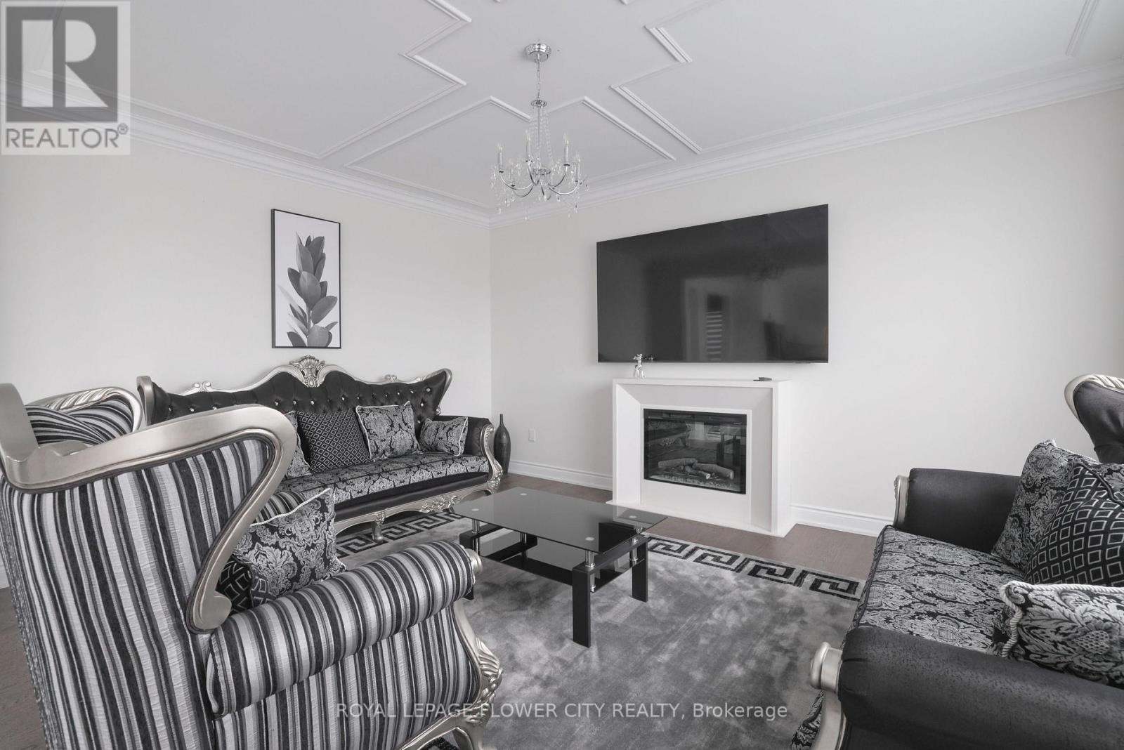 21 Aveena Road N, Brampton, Ontario  L6P 0Z5 - Photo 13 - W12930326