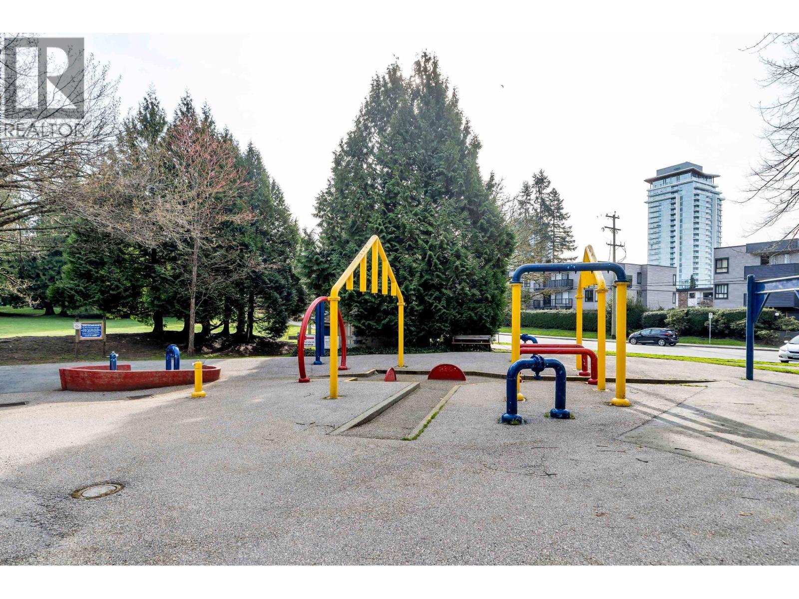 212 535 Blue Mountain Street, Coquitlam, British Columbia  V3J 4R2 - Photo 30 - R3104306