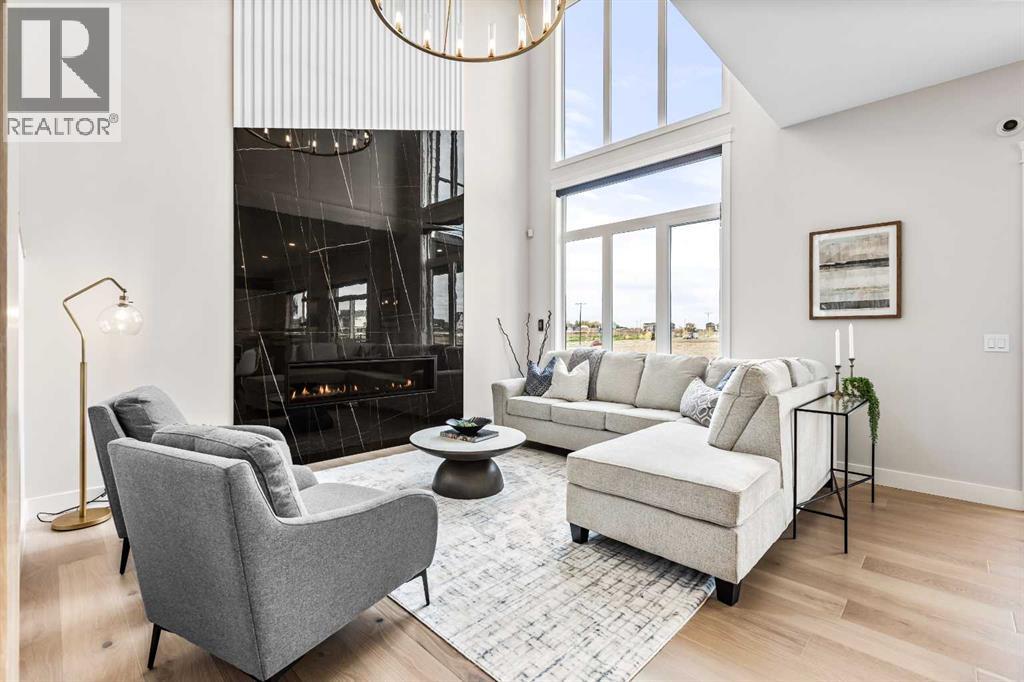 112 South Shore View, Chestermere, Alberta  T1X 2R9 - Photo 9 - A2296454