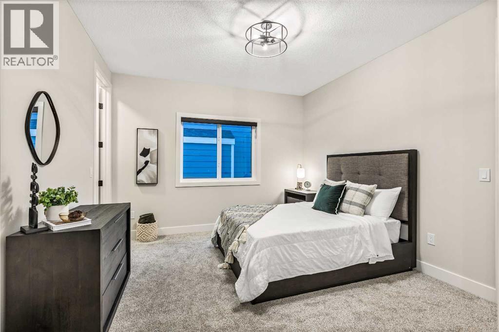 112 South Shore View, Chestermere, Alberta  T1X 2R9 - Photo 25 - A2296454