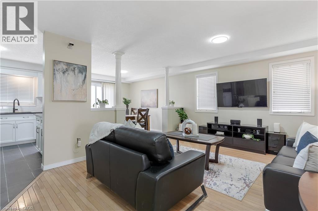 440 Langlaw Drive, Cambridge, Ontario  N1P 1H5 - Photo 6 - 40814726