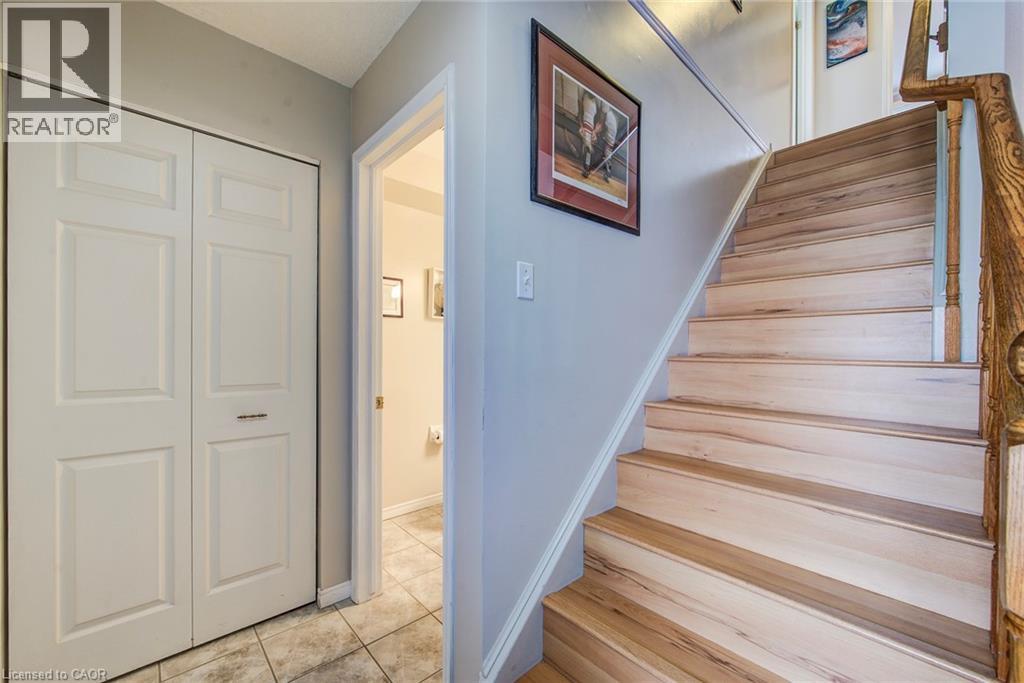 43 Hagan Avenue, Guelph, Ontario  N1E 7B7 - Photo 5 - 40815116