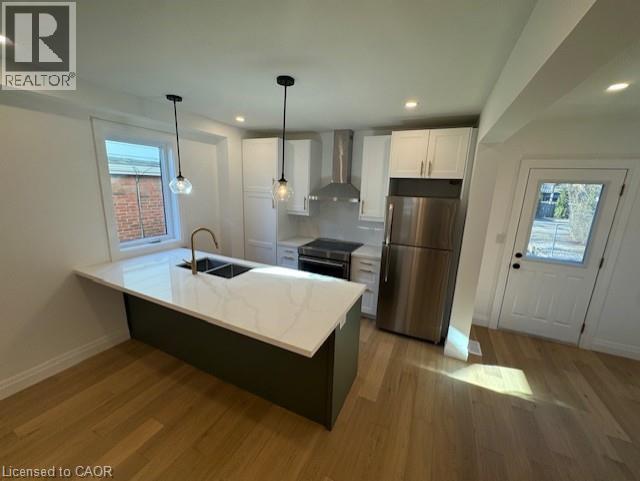 304 Park Street, Hamilton, Ontario  L9H 1Y9 - Photo 8 - 40815761