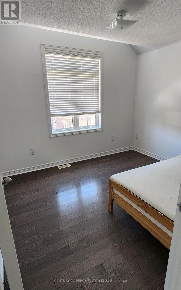 106 Henry Bauer Avenue, Markham, Ontario  L6C 0S3 - Photo 11 - N12846418