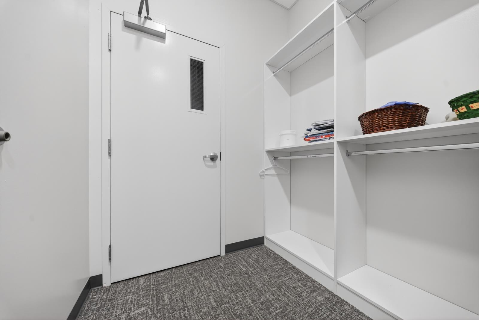 4954  Roper Road, Edmonton, Alberta  T6B 3T7 - Photo 20 - 44595390