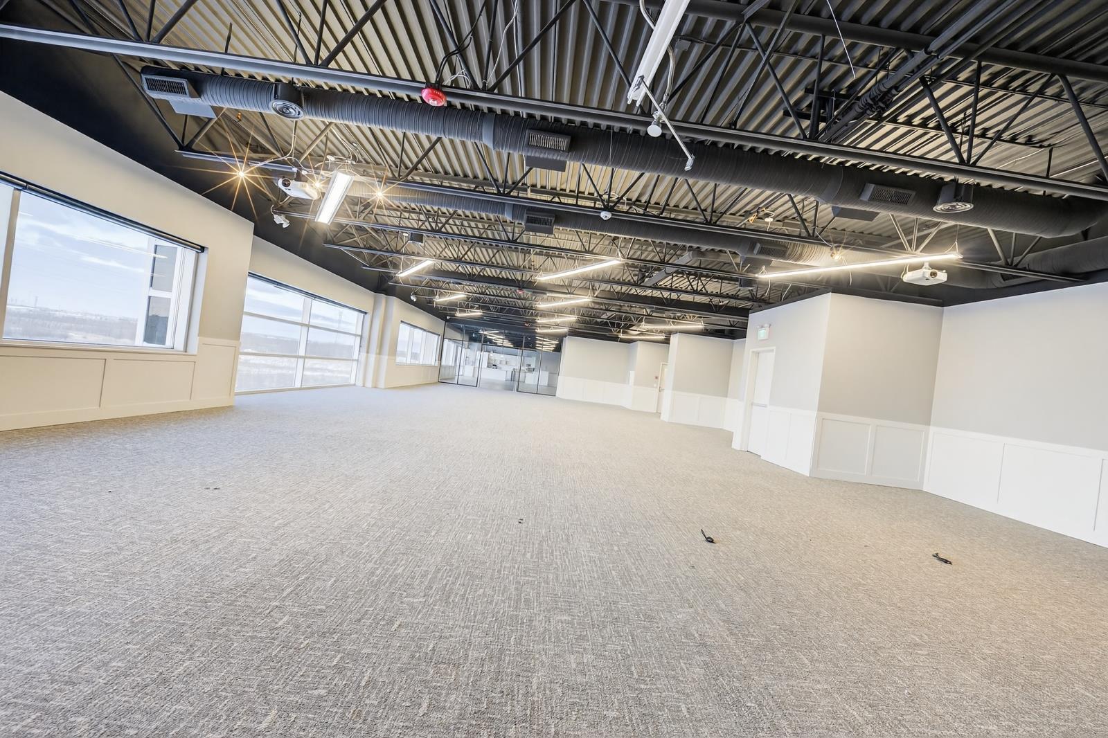 4954  Roper Road, Edmonton, Alberta  T6B 3T7 - Photo 4 - 44595390