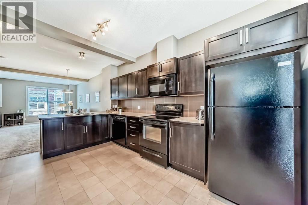 236 New Brighton Row Se, Calgary, Alberta  T2Z 1B9 - Photo 3 - A2281963