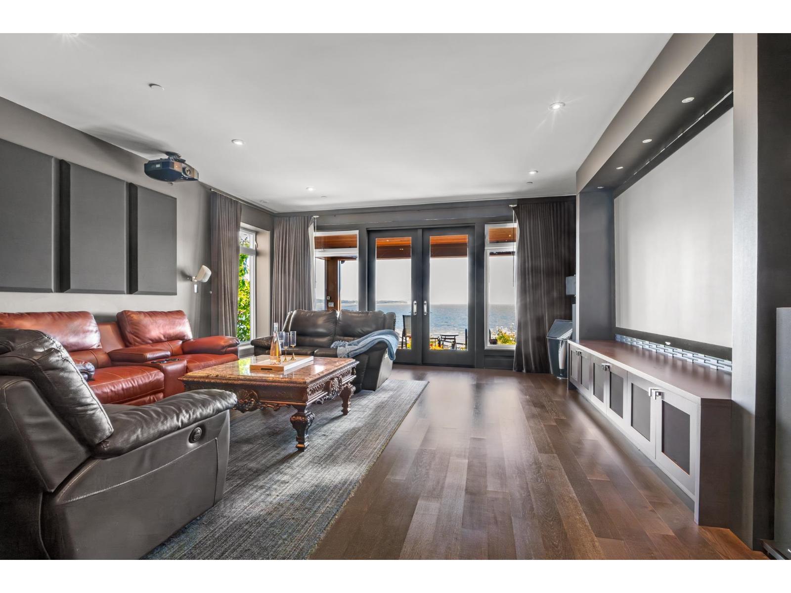 14495 Marine Drive, White Rock, British Columbia  V4B 1B4 - Photo 30 - R3039338