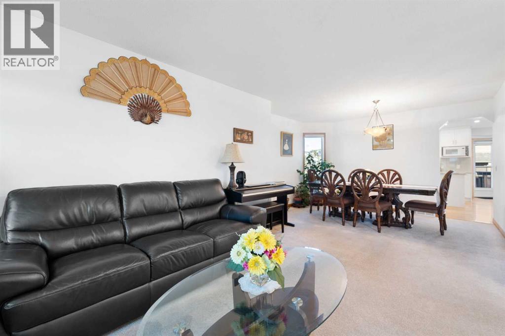 43 Edgebrook Cove Nw, Calgary, Alberta  T3A 5N5 - Photo 33 - A2294439