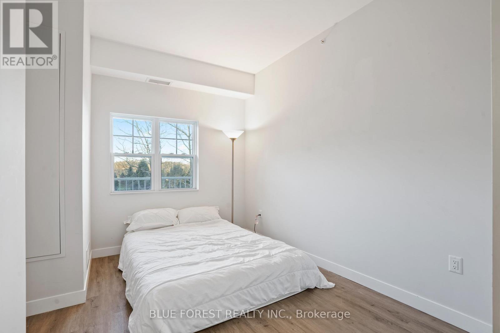 307 - 100 The Promenade, Central Elgin, Ontario  N5L 1C5 - Photo 19 - X12931092