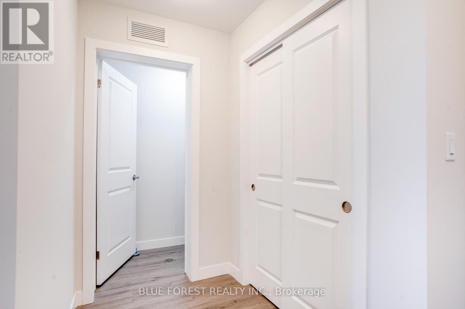 307 - 100 The Promenade, Central Elgin, Ontario  N5L 1C5 - Photo 6 - X12931092