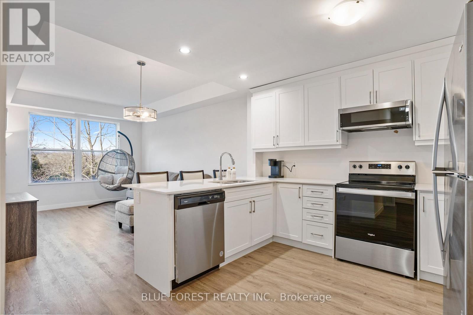 307 - 100 The Promenade, Central Elgin, Ontario  N5L 1C5 - Photo 7 - X12931092