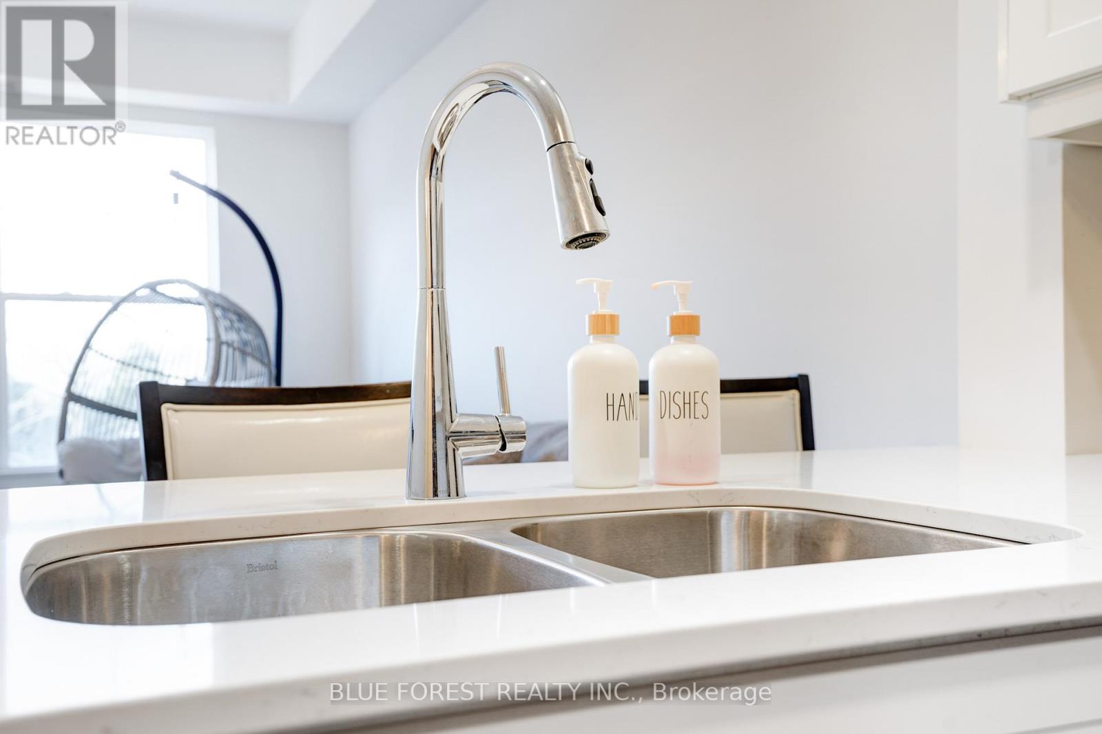 307 - 100 The Promenade, Central Elgin, Ontario  N5L 1C5 - Photo 9 - X12931092